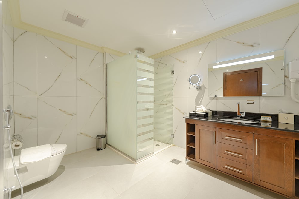 فندق دبليو ايه جده(Wa Hotel Jeddah) 50/50