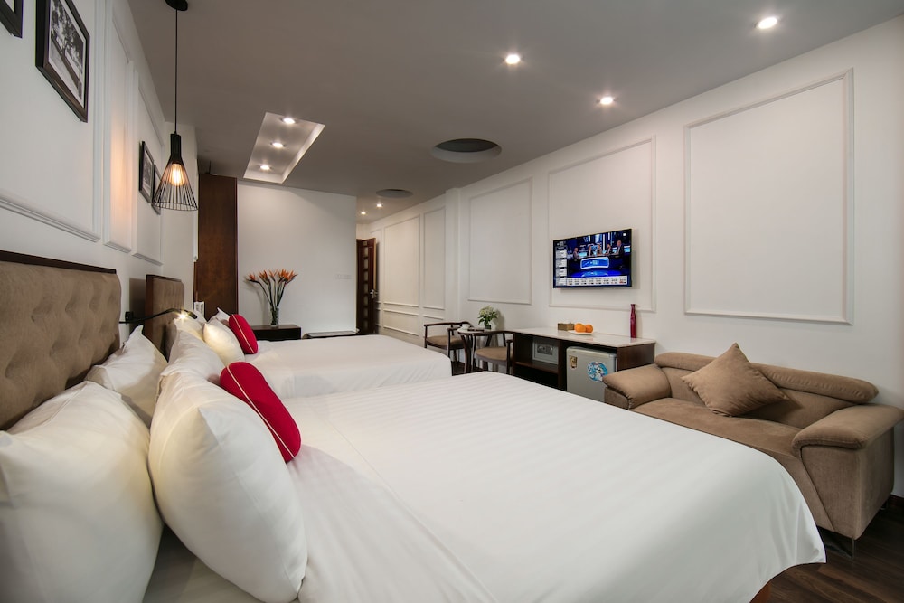 Family Suite, City View