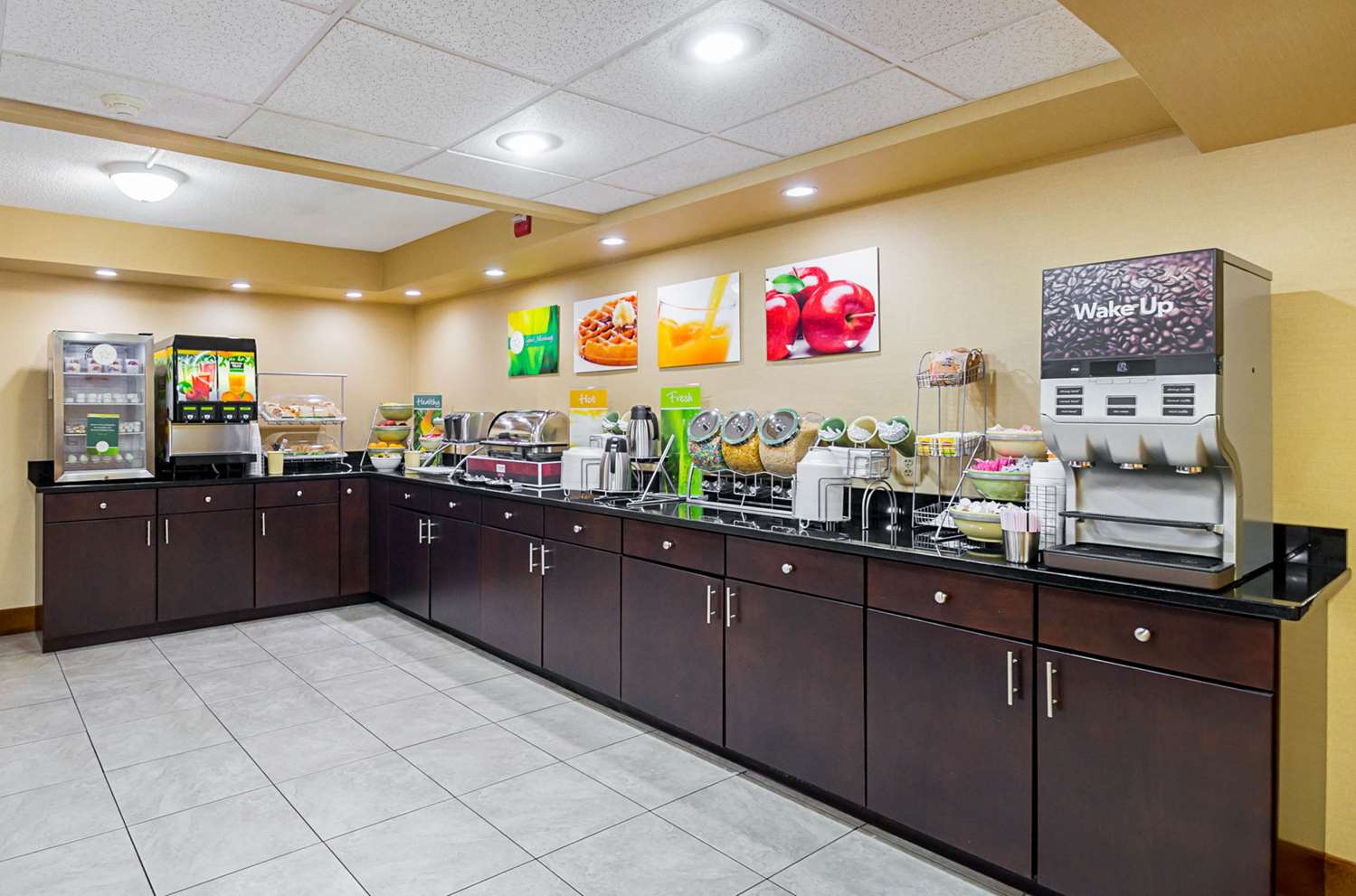 Quality Inn & Suites Hagerstown 23/35
