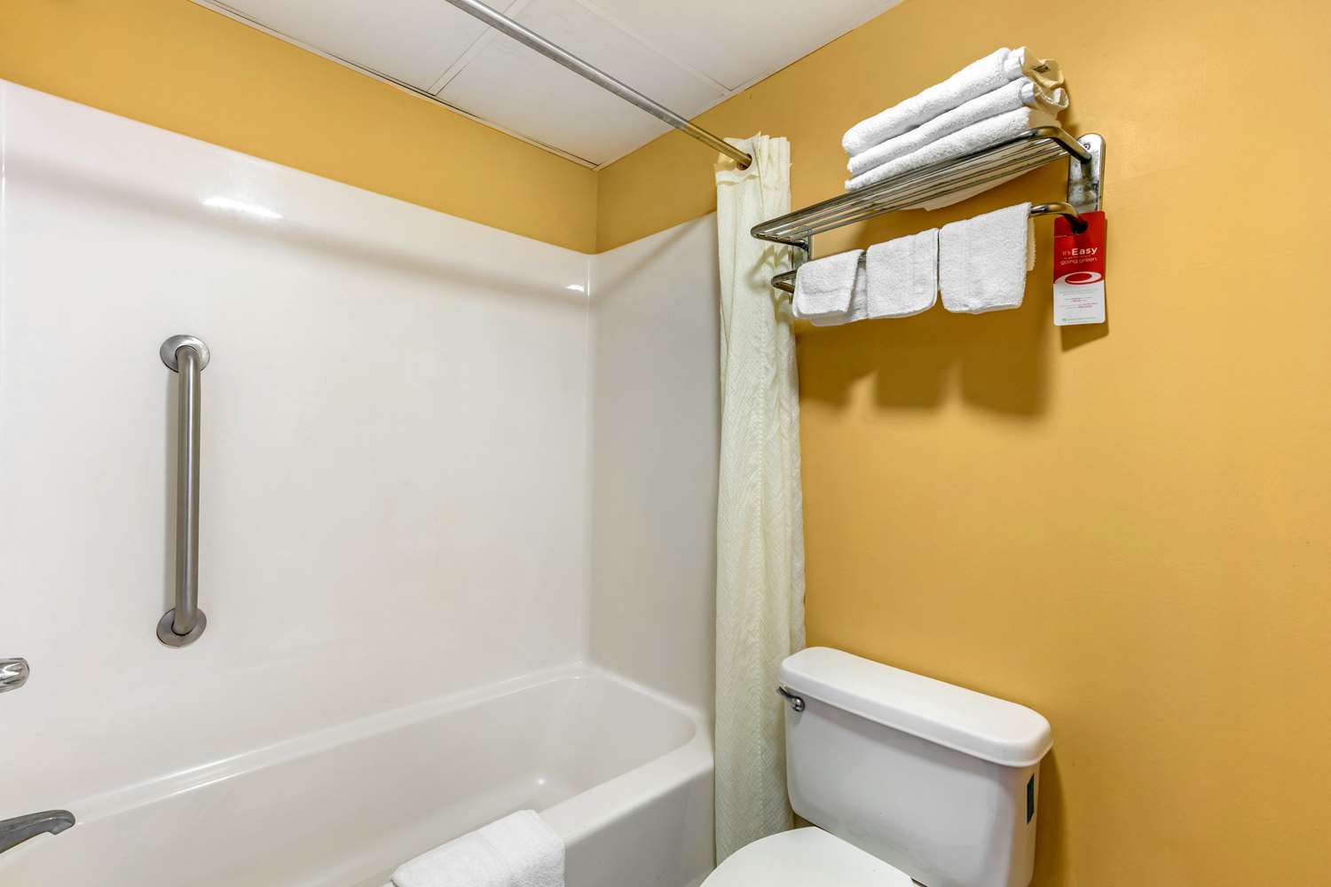 Econo Lodge Northport near University 36/36