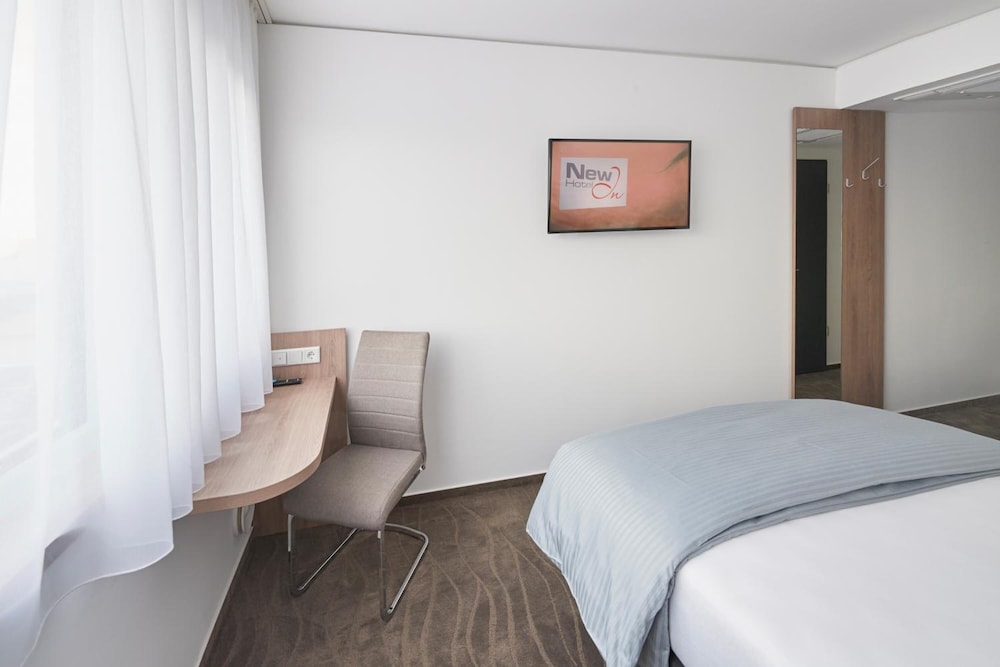 HOTEL NEW IN 19/35