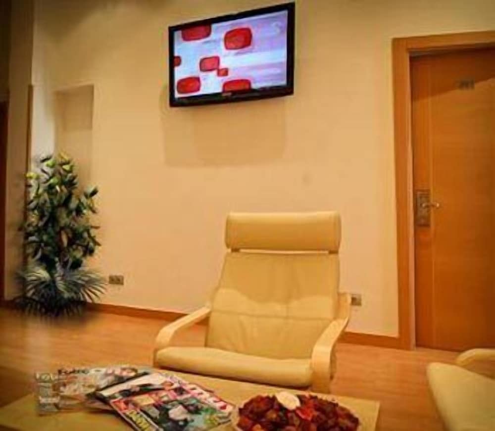 Hostal Abami I I 2/22