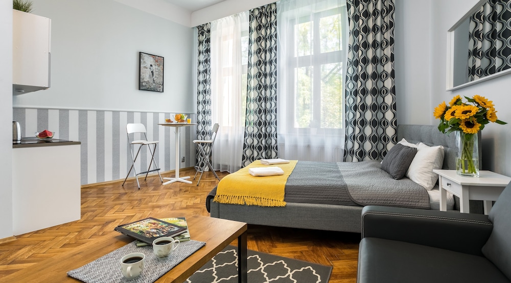 Old Town Residence Bis 16/50