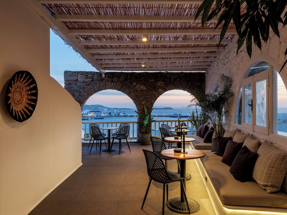 Yalos Hotel Sunset View 38/50