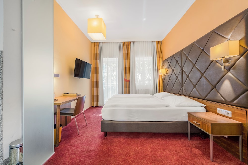Villa Ceconi By Das Grune Hotel Zur Post - 100 Bio 24/82
