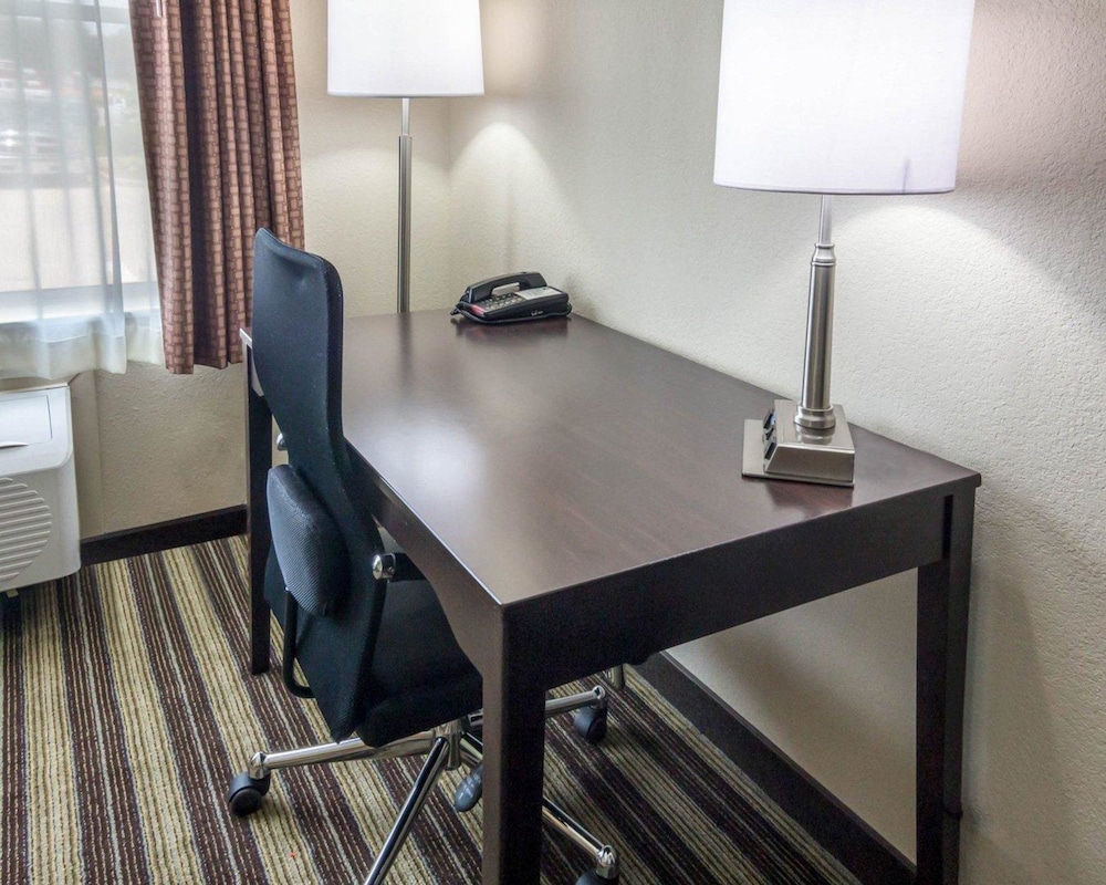 Quality Inn & Suites West Monroe 43/46