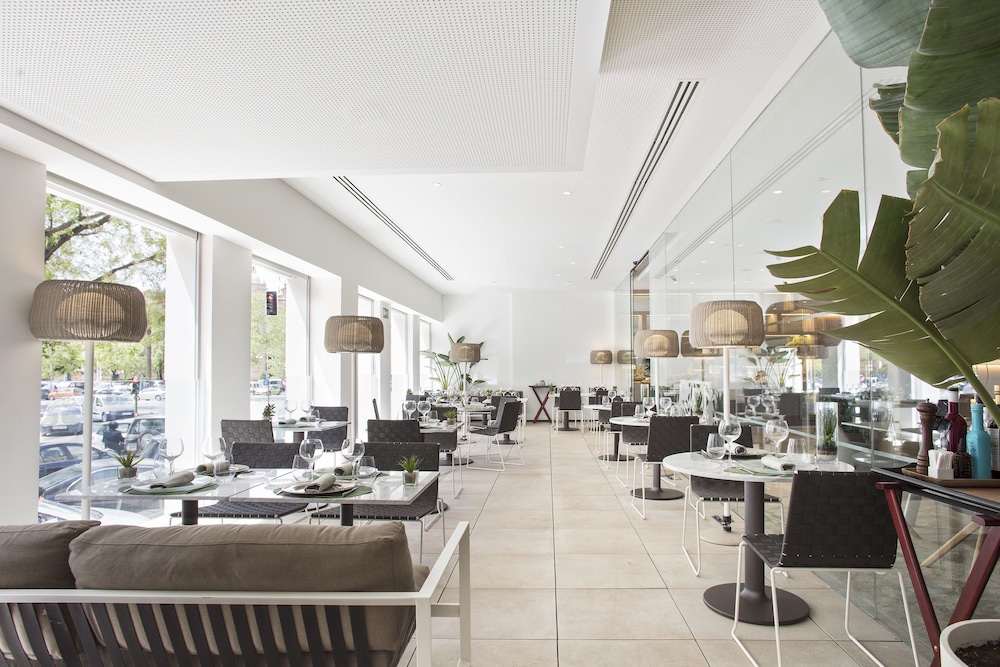 The Level at Melia Sevilla 38/62