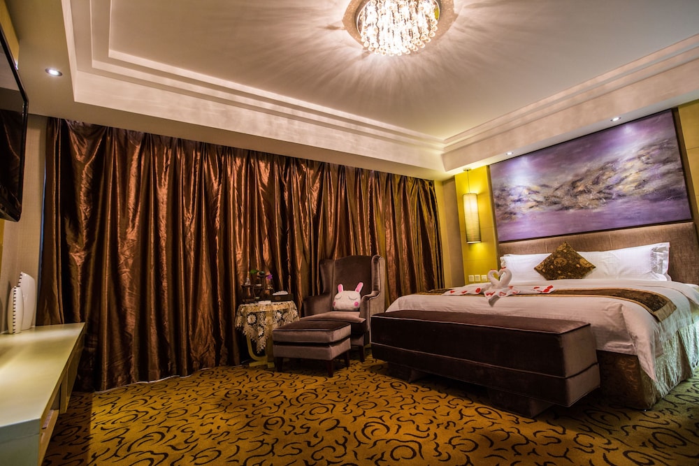 Changchun Huatian Hotel 3/16