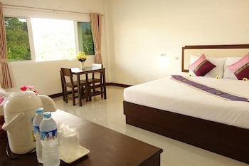Phuket Airport Villa 18/80