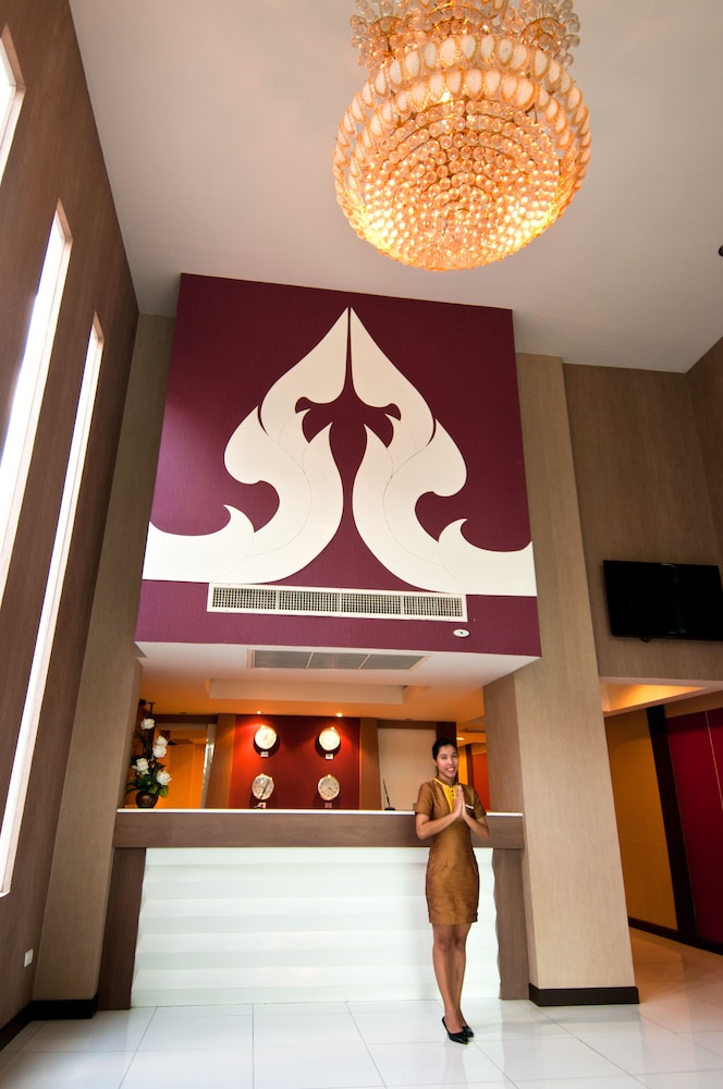 Avana Bangkok Hotel Convention Centre 7/45