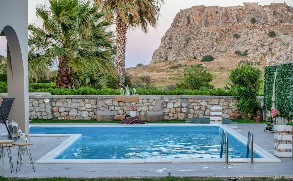 Haraki Villas 31/36