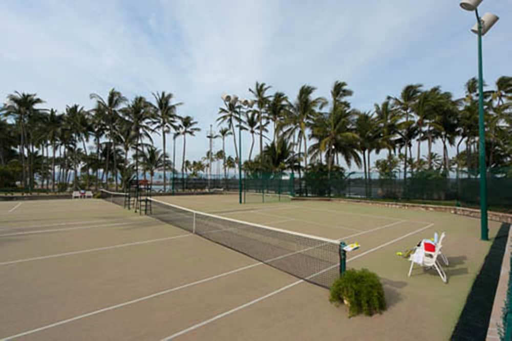 Grand Isla Navidad Golf & Spa Resort with Marina 22/50