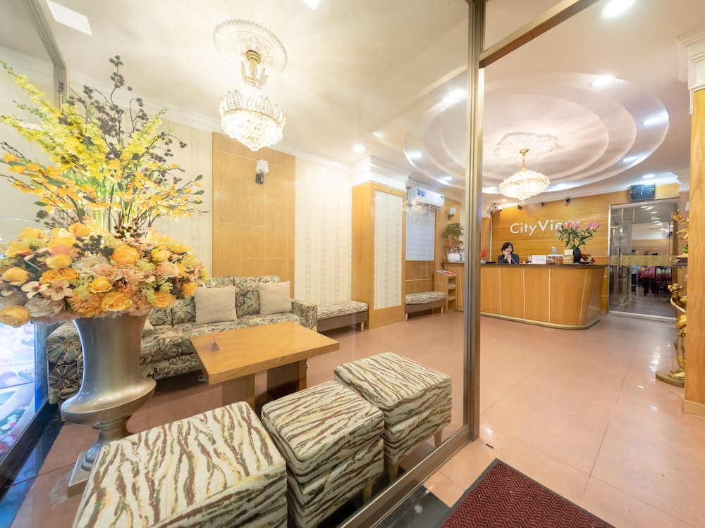 City View Hotel (ex.Hoang Lien Hotel) 35/49
