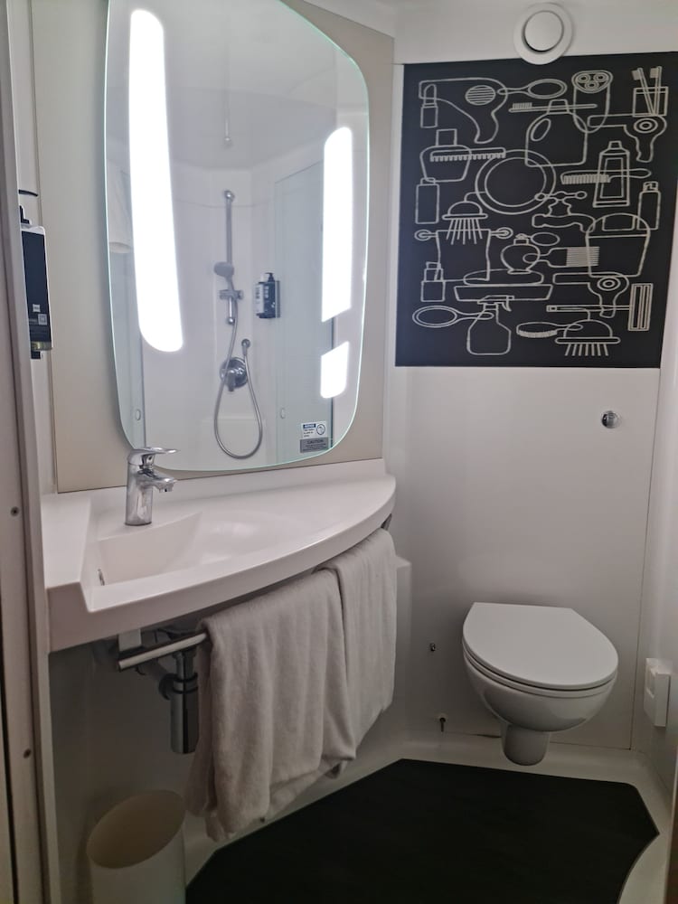ibis London Excel Docklands 56/59