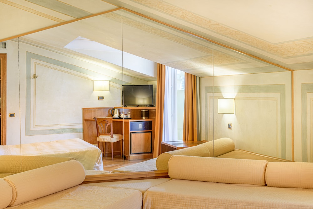Hotel Sant' Anna 37/50