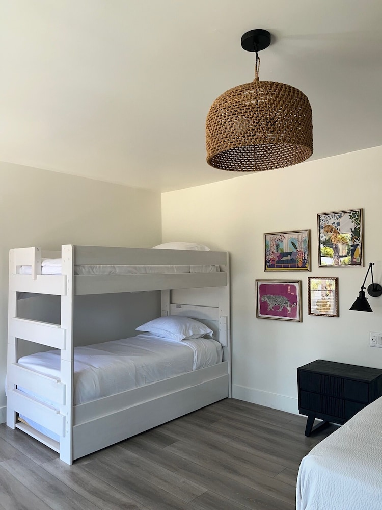 Anaheim Maingate Inn 38/49
