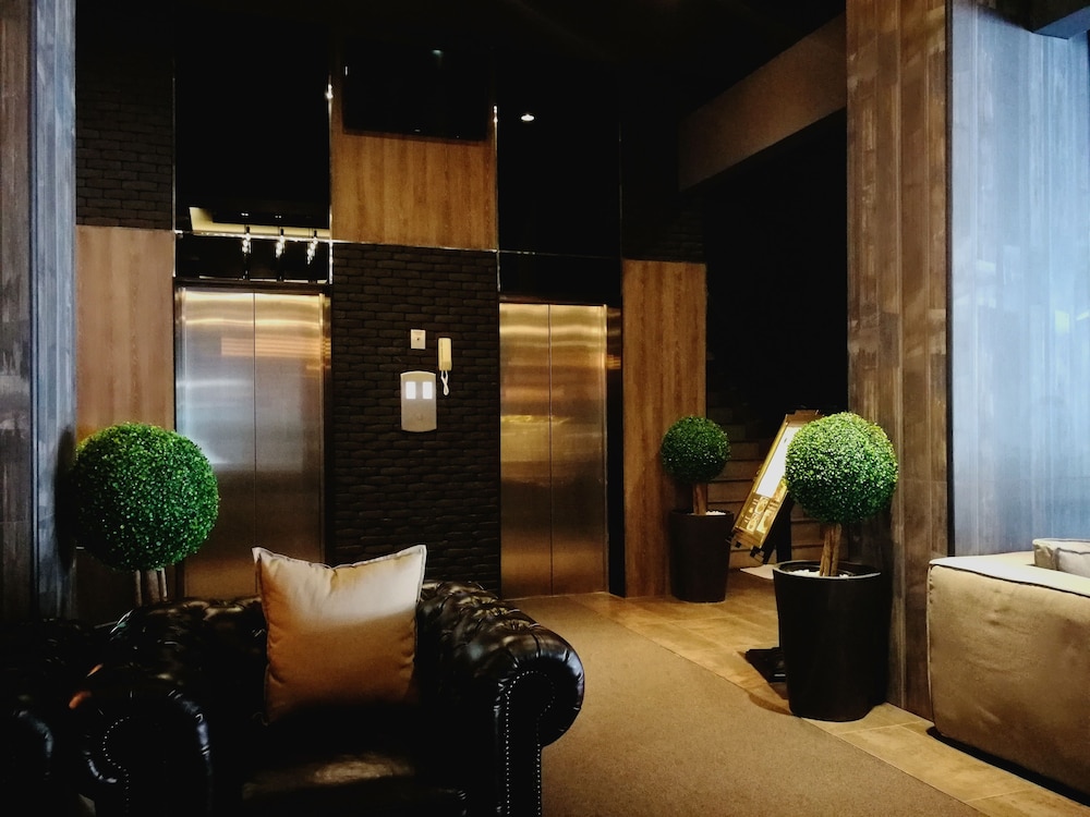 S Hadyai Hotel 27/68