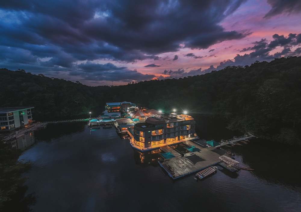 Uiara Amazon Resort Ex Jungle Palace 3/47