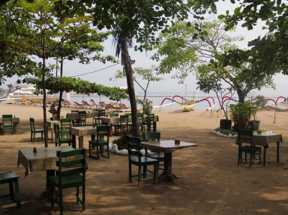 Gazebo Beach Hotel 31/50
