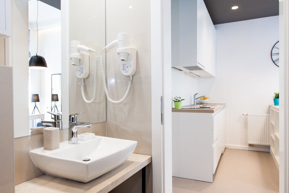 Loox Serviced Apartments Hatzova 31/33