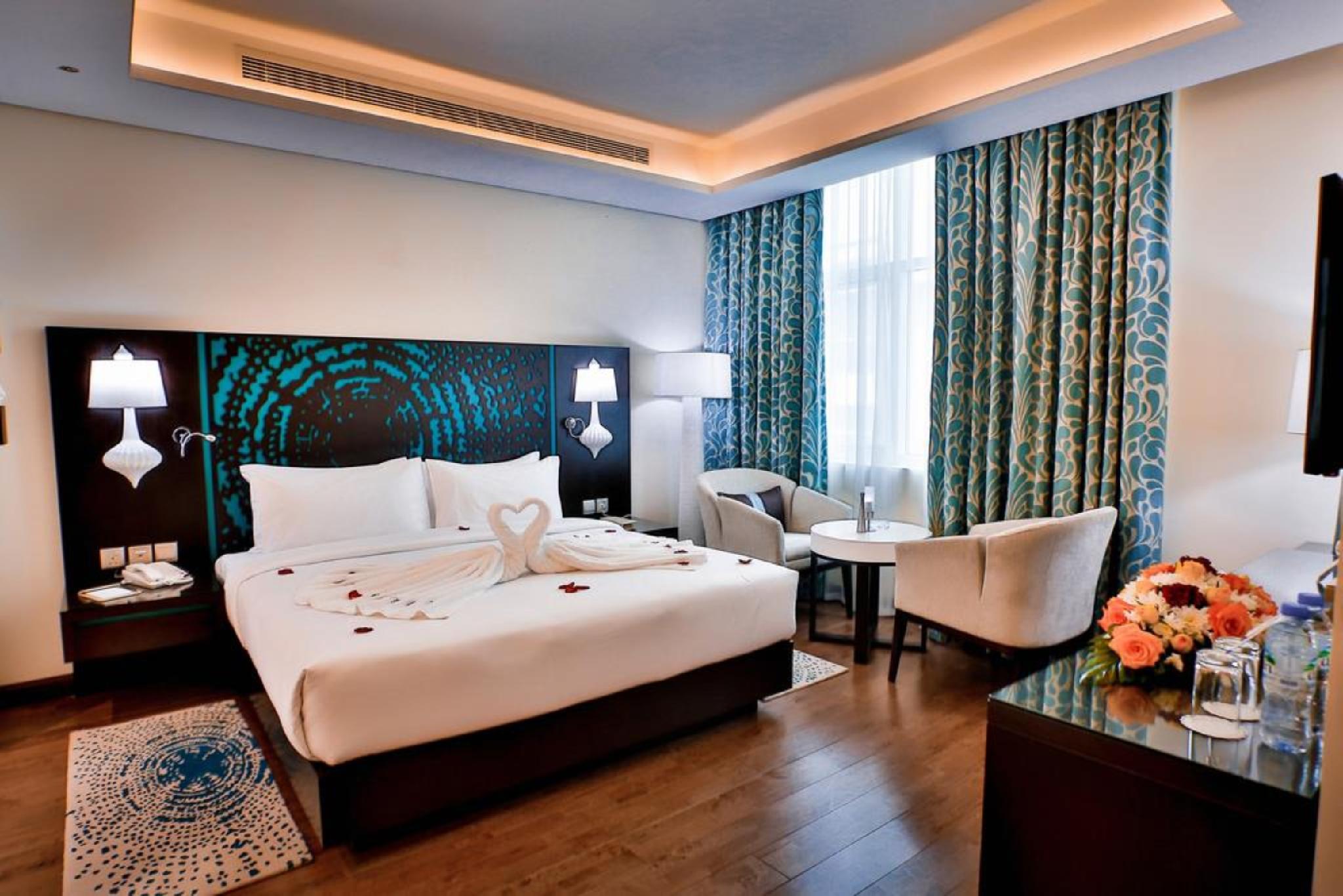 SUPERIOR ROOM