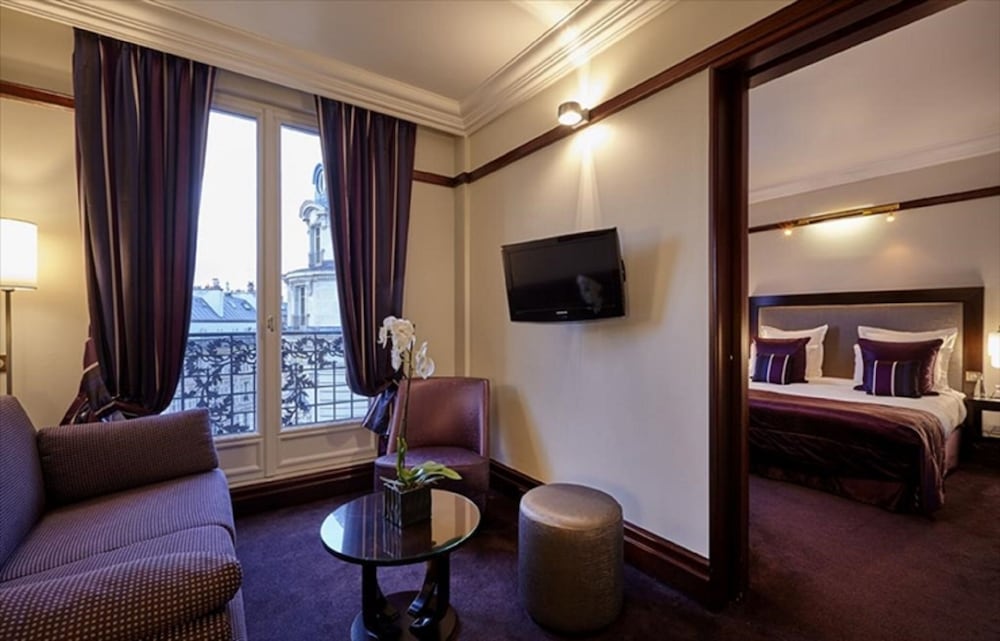 Hotel Pont Royal 40/68