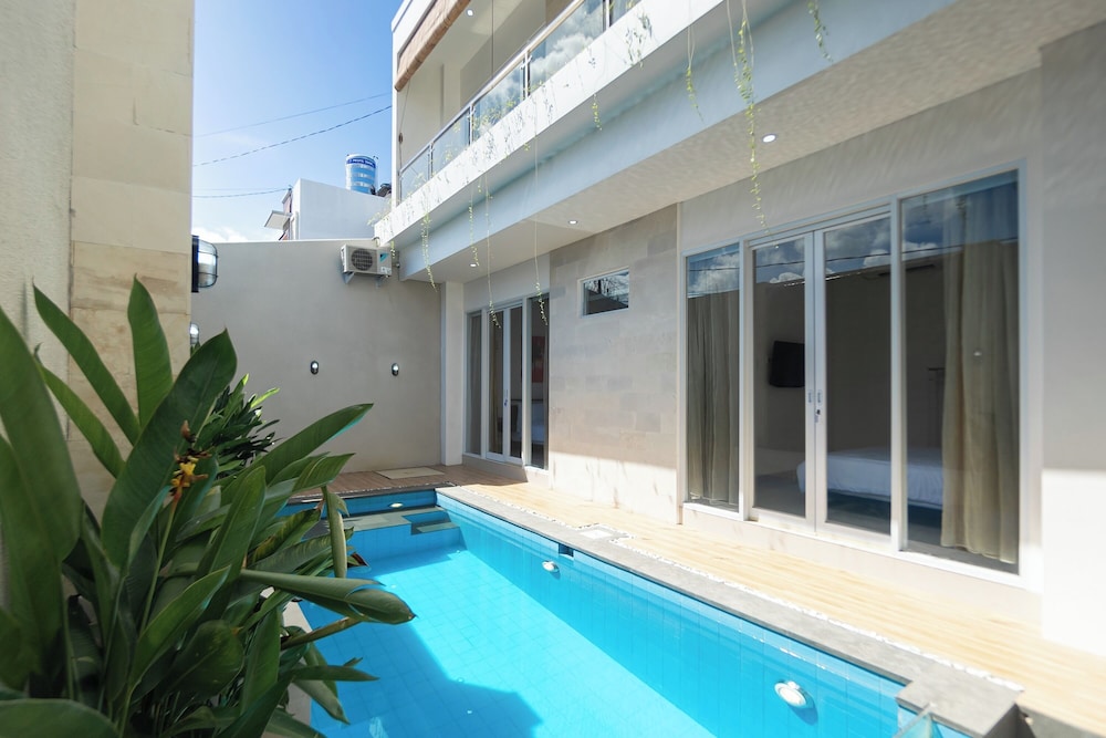 Villa Berlian 45/64