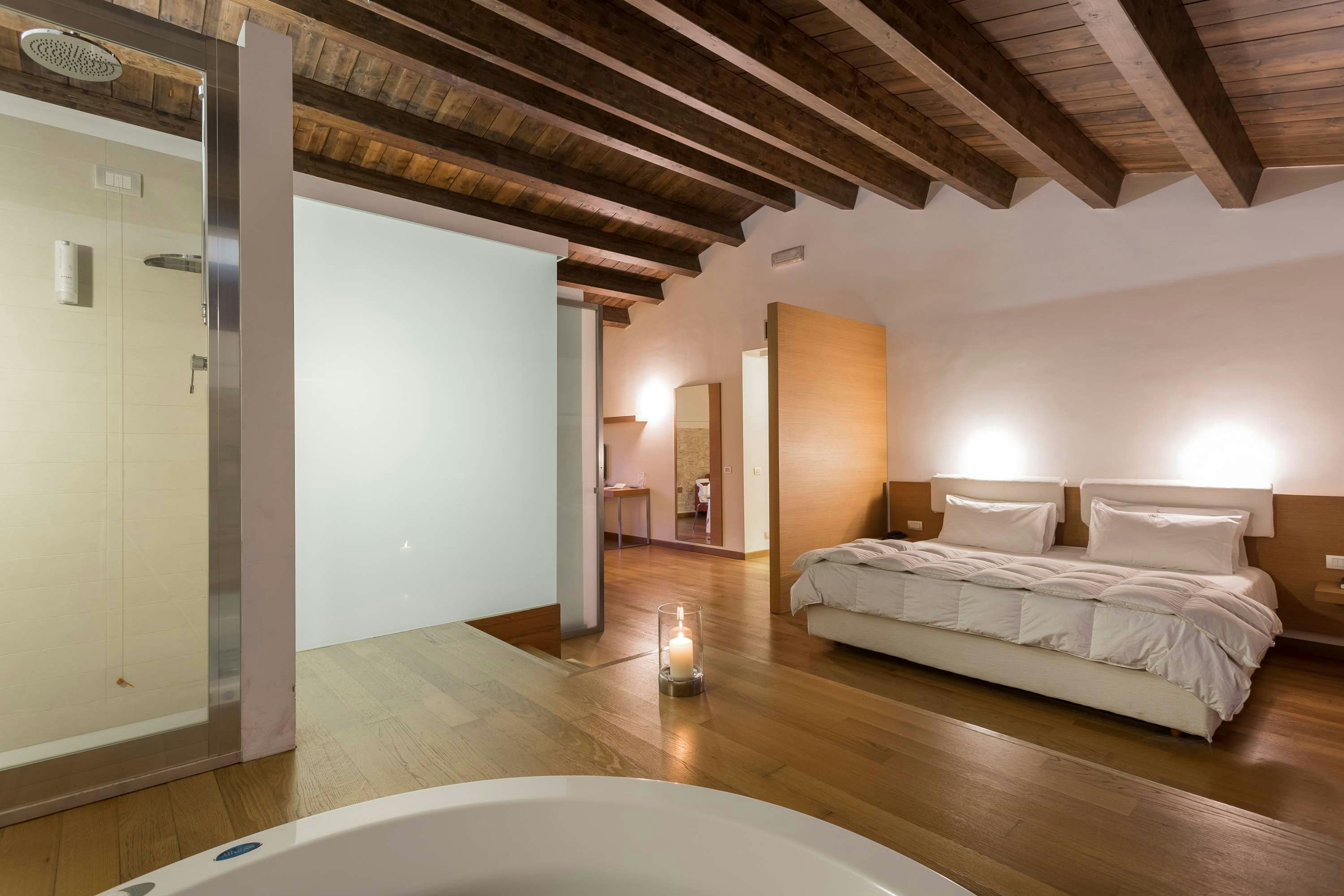 Villa Carlotta 11/53