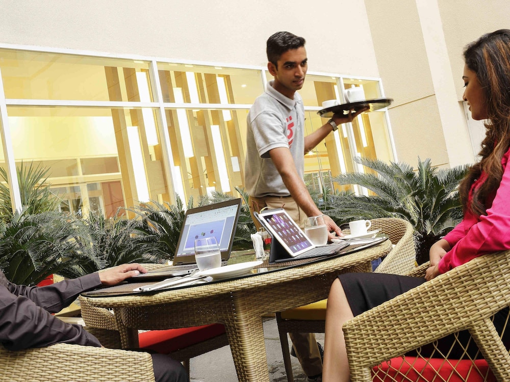 IBIS HYDERABAD HITEC CITY 59/70