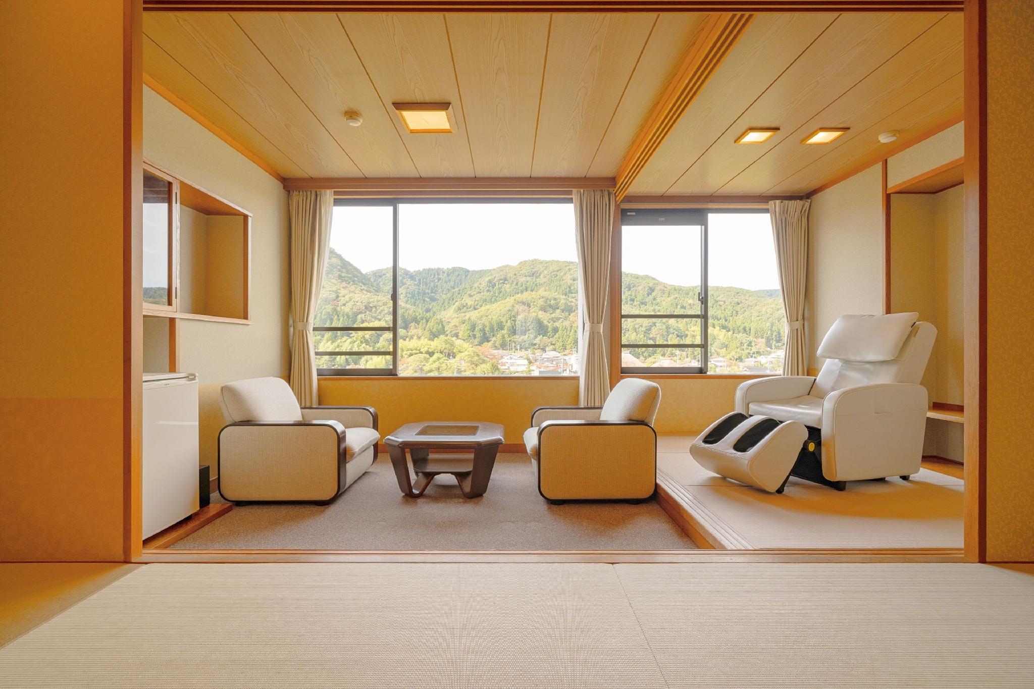 Japanese, Special, Run of House, 7 Futon Beds, Mountain View, Tatami