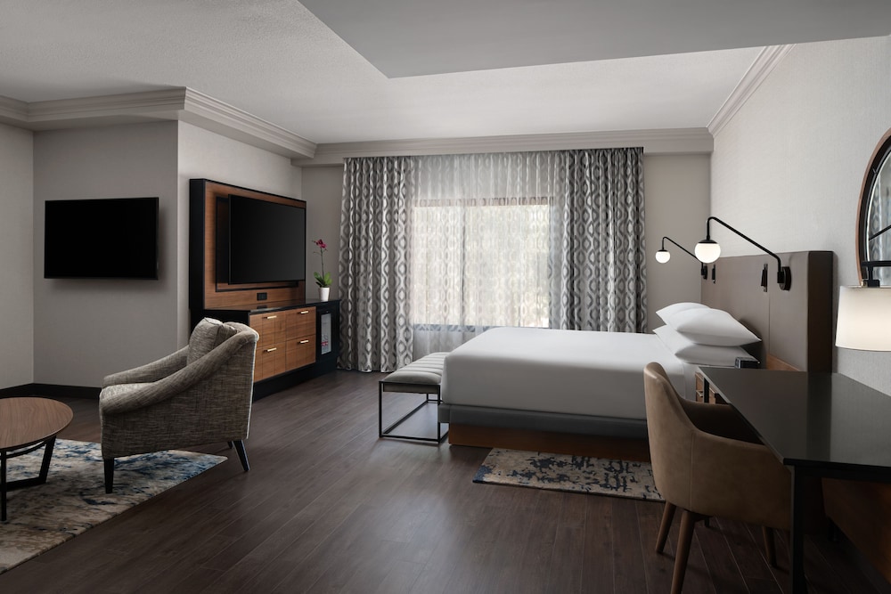 California, Suite, King Bed