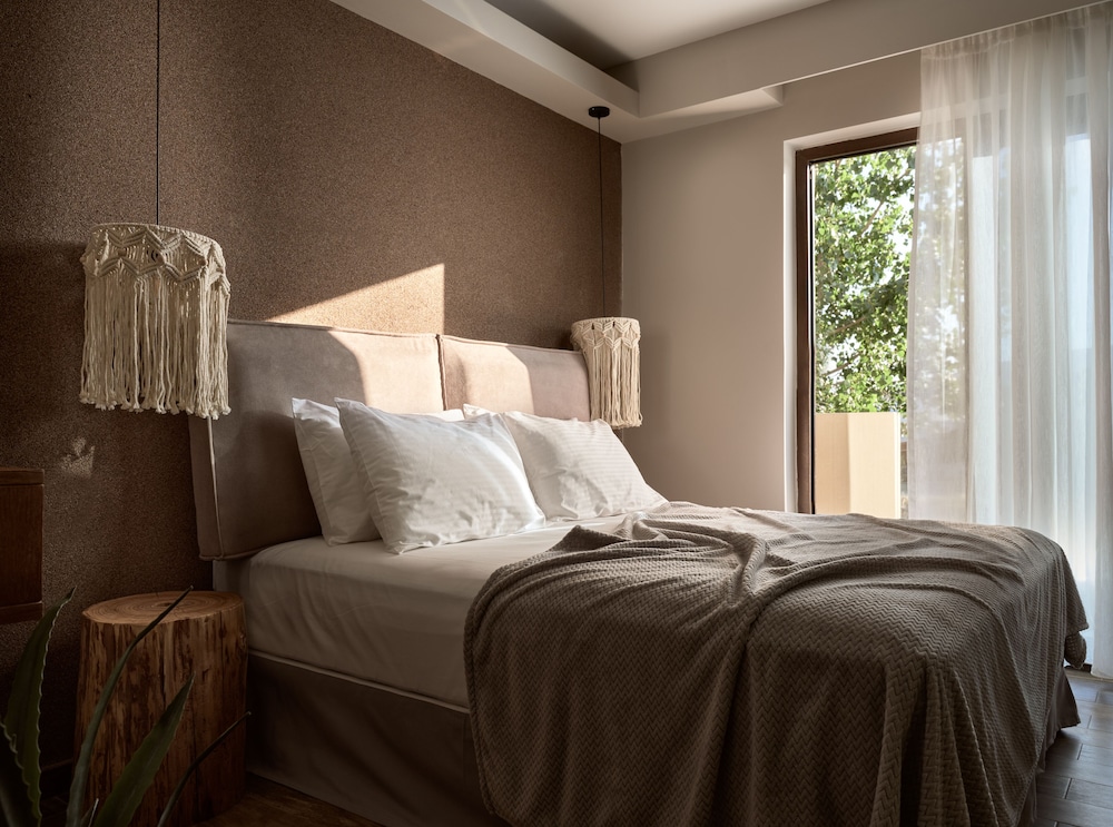 ROOM, TWIN BEDS