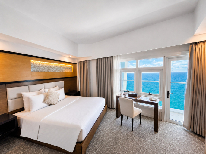 Premium, Deluxe, King Bed, Sea View