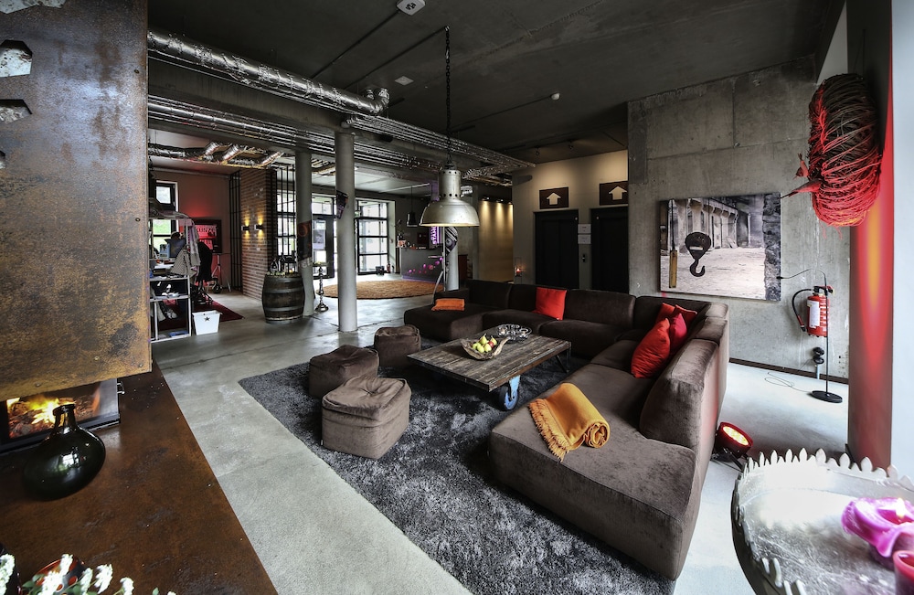 Altes Stahlwerk Business & Lifestyle Hotel 32/50