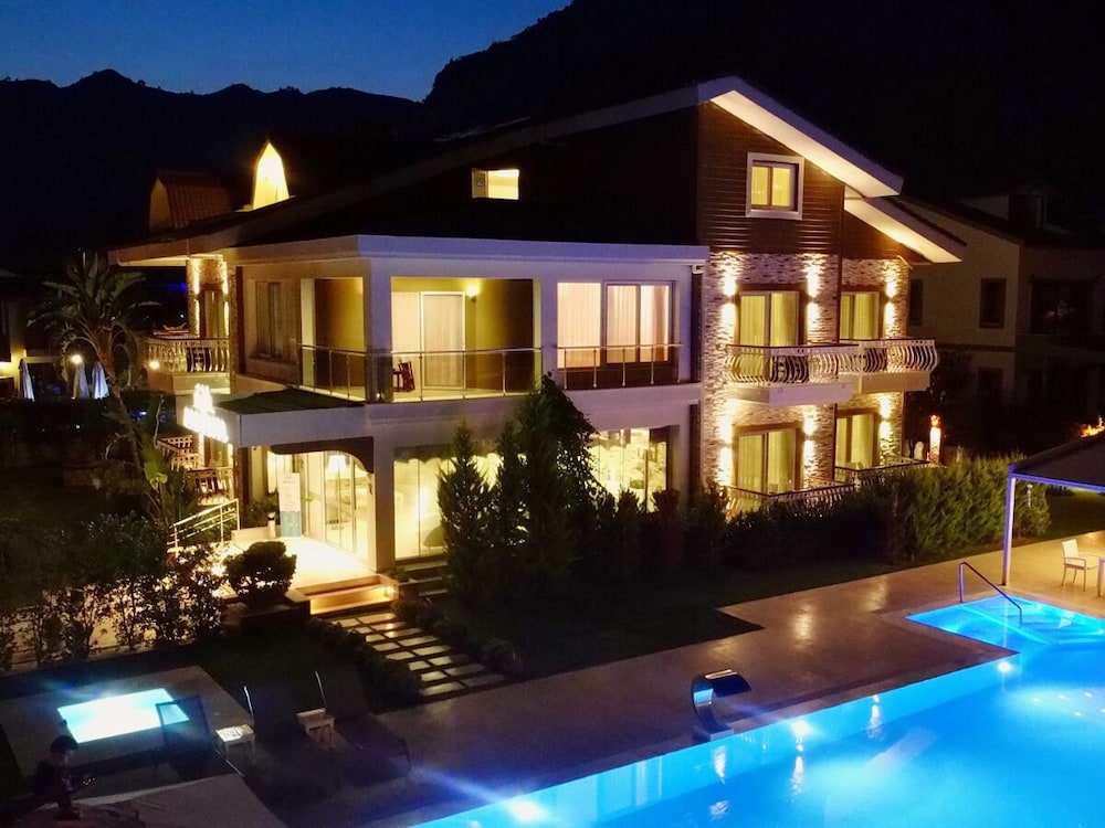Gocek Naz Hotel 2/68