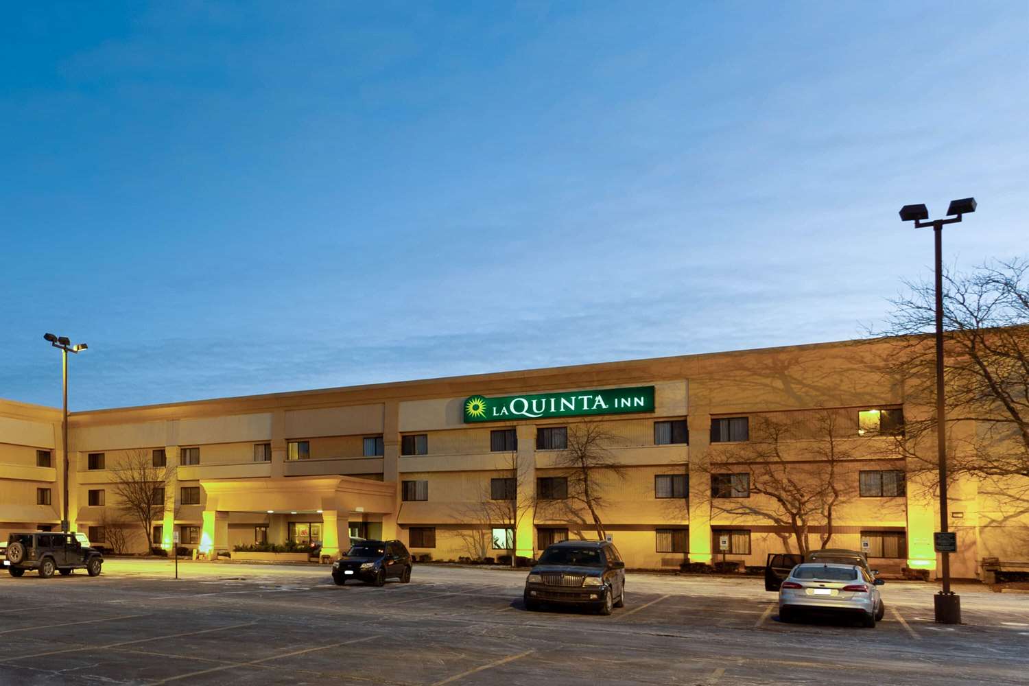 La Quinta Inn Chicago Willowbrook 2/24