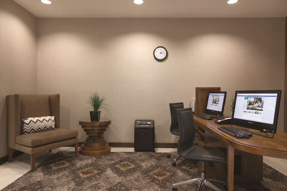Homewood Suites by Hilton Tucson/St. Philip s Plaza Univ 41/48