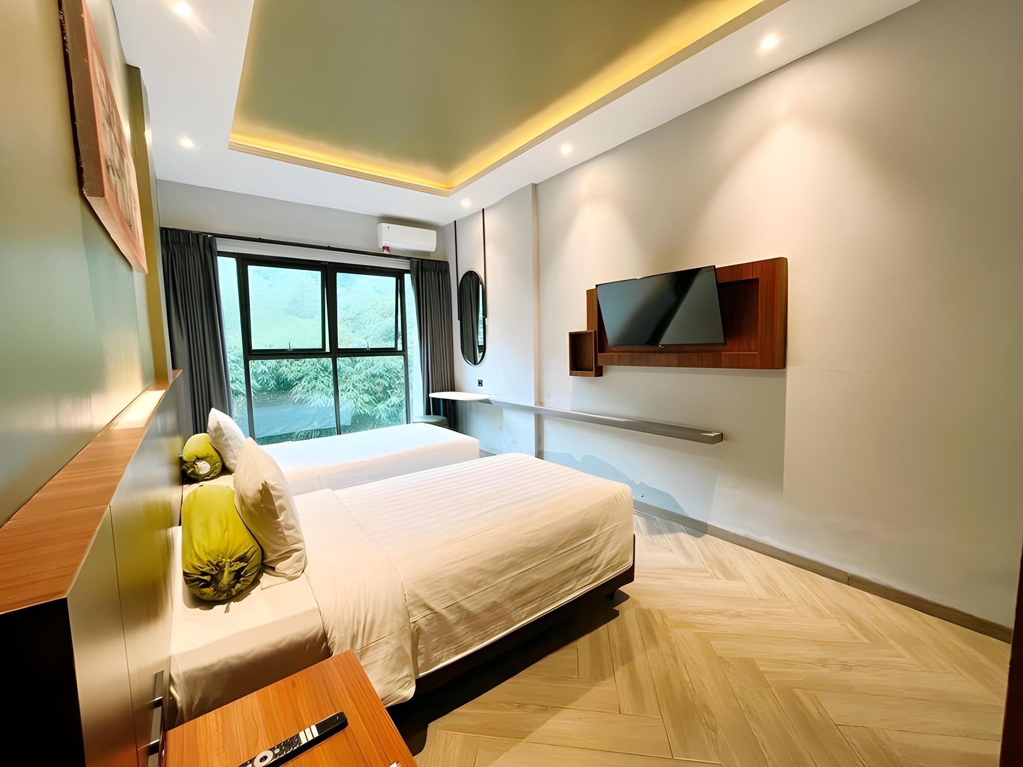Premium, Deluxe, Twin Beds