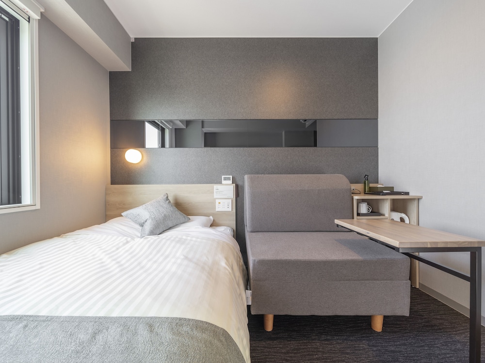 ROOM, DOUBLE BED, SOFA