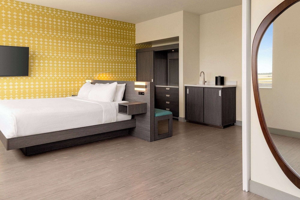 The Orbit Hotel, Trademark Collection by Wyndham 12/42