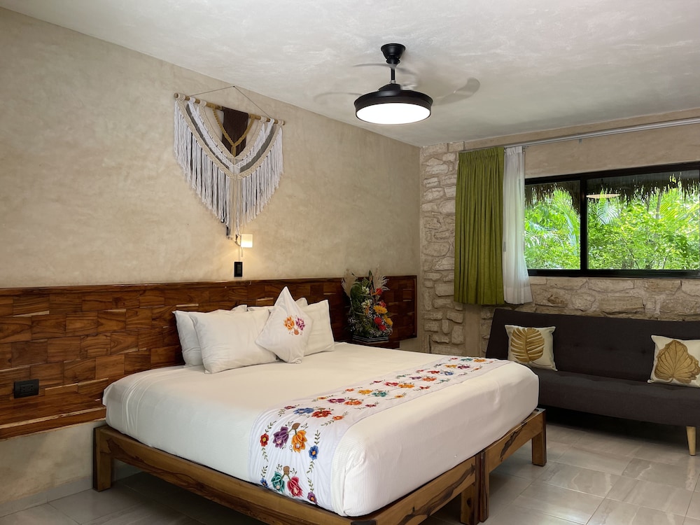 Aldea Coba an Escape Resort 24/63