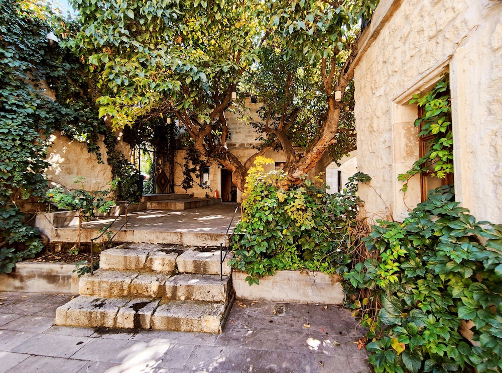 Dervish Cave House 44/50