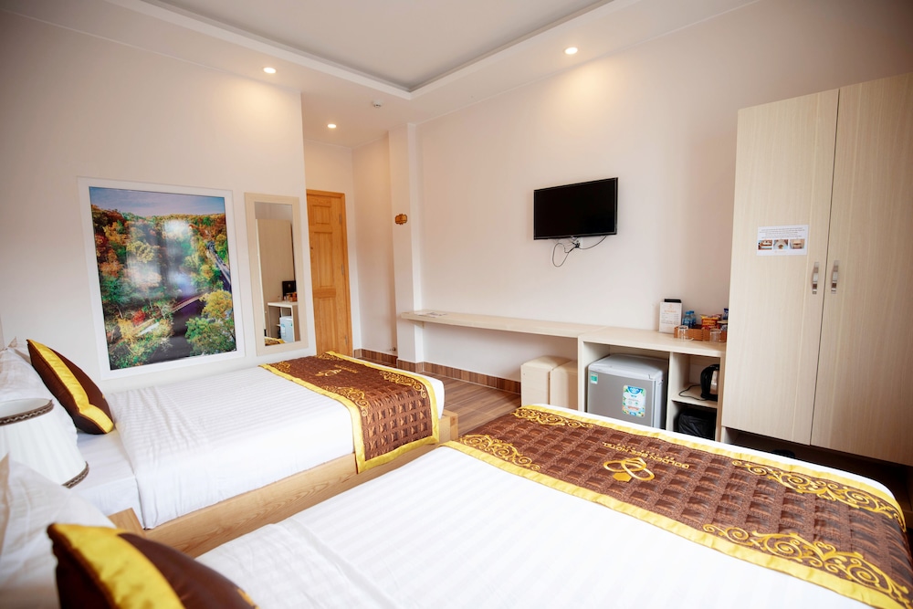 Golden Bee Hotel 25/59
