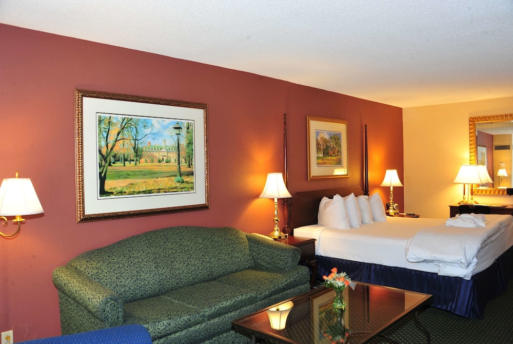 Fort Magruder Historic Williamsburg, Trademark by Wyndham 11/50