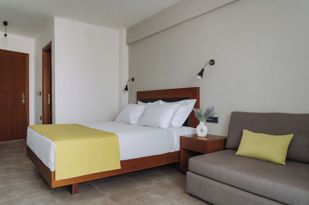 Room, Triple, Double Bed, Sofa