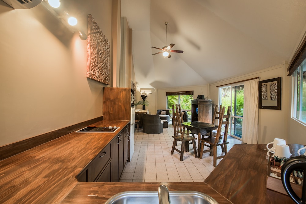 Crown Beach Resort and Spa - Adults Only 51/69
