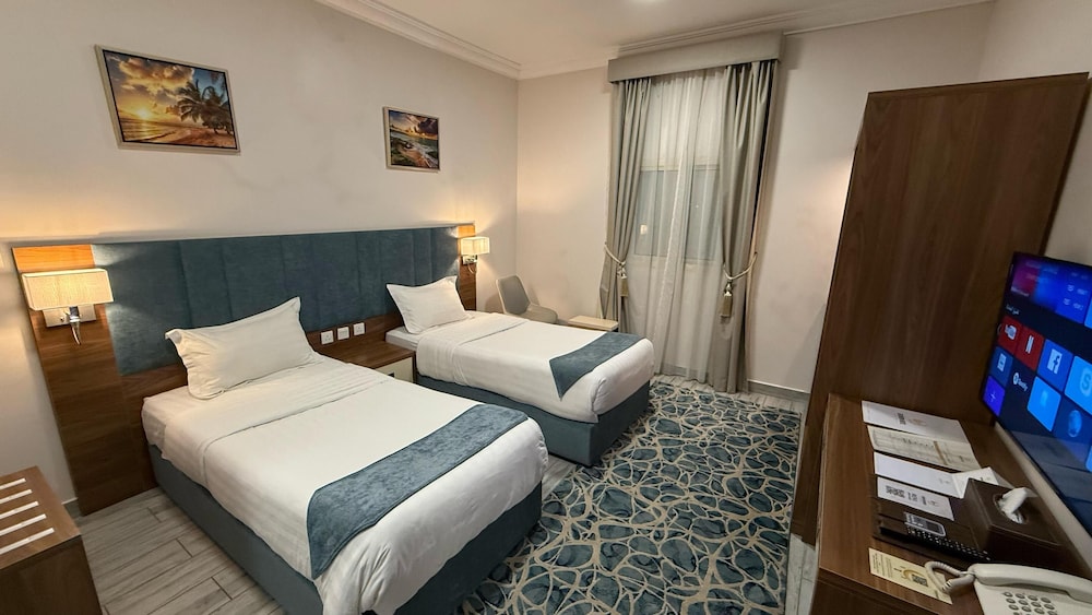 فندق سي فيو(SEAVIEW HOTEL) 24/74