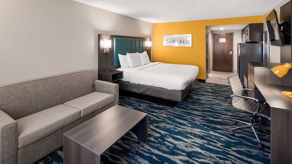 Best Western Plus Executive Residency Nashville 18/34