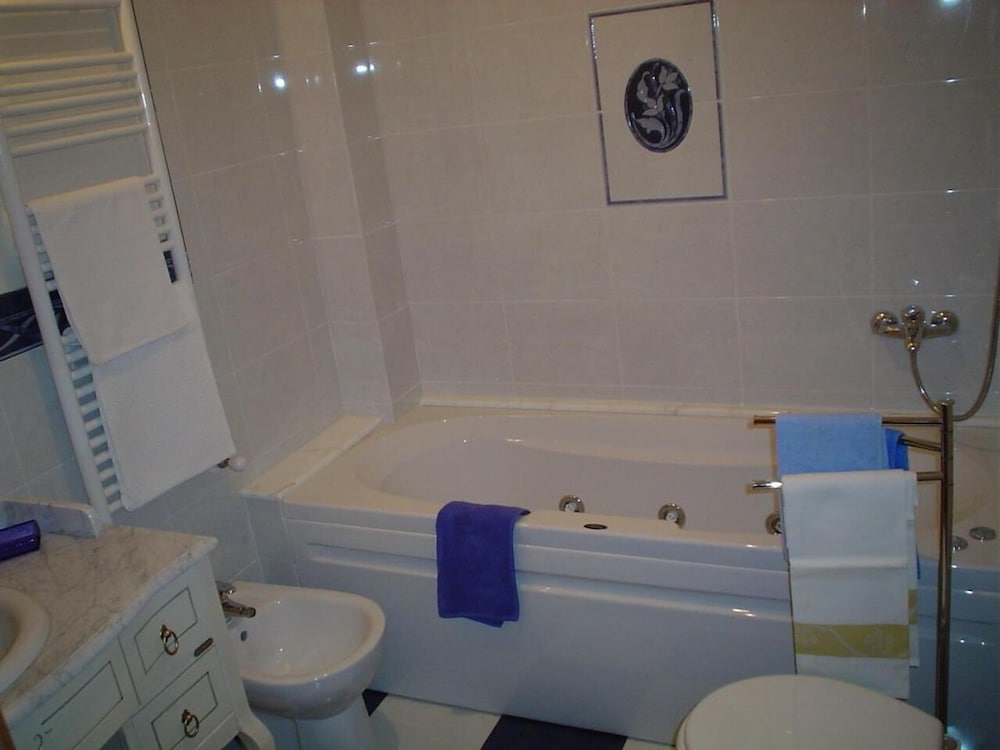 Petit Chateau B&B 39/42