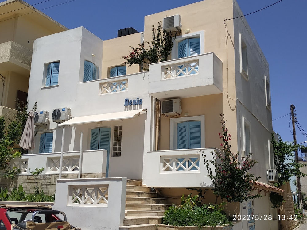 Renia Hotel 6/60
